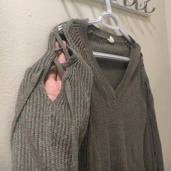 Army green heavy long sleeve from garage. - Picture 2 of 2